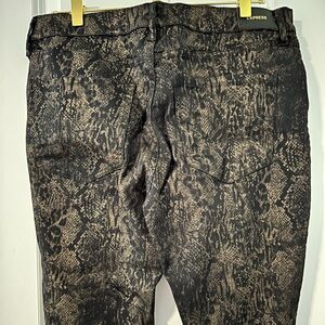 Like new express jeans